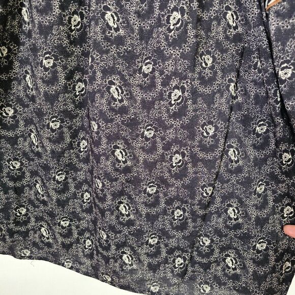 NWOT PAIGE FLORAL BOHO SPLIT V NECK LONGSLEEVES TOP SIZE M - Picture 6 of 15